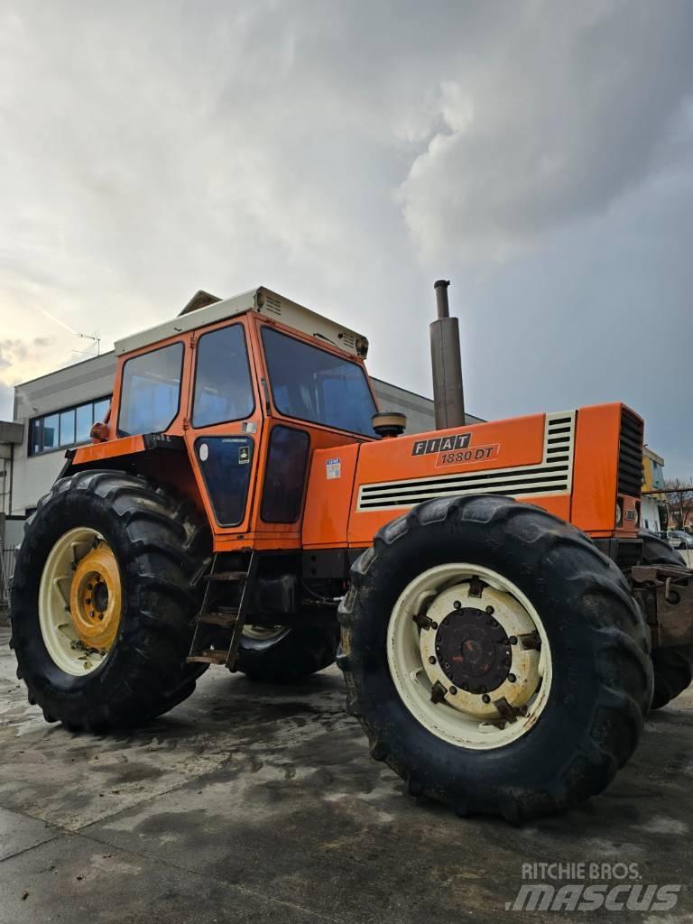 Fiat 1880 DT الجرارات