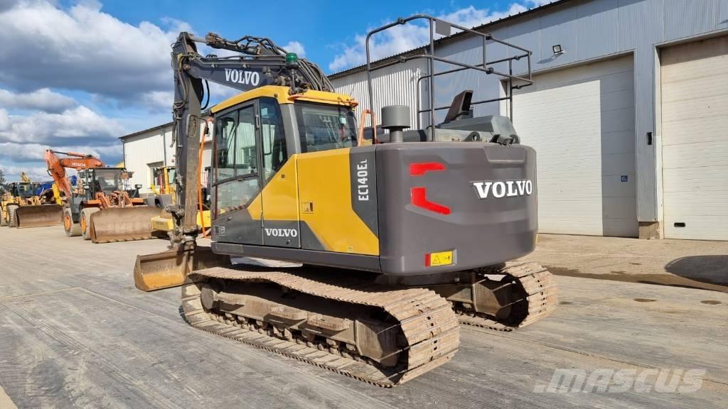 Volvo EC 140 EL حفارات زحافة