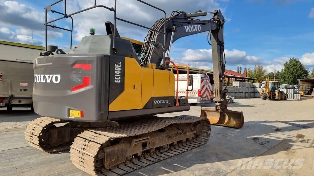 Volvo EC 140 EL حفارات زحافة