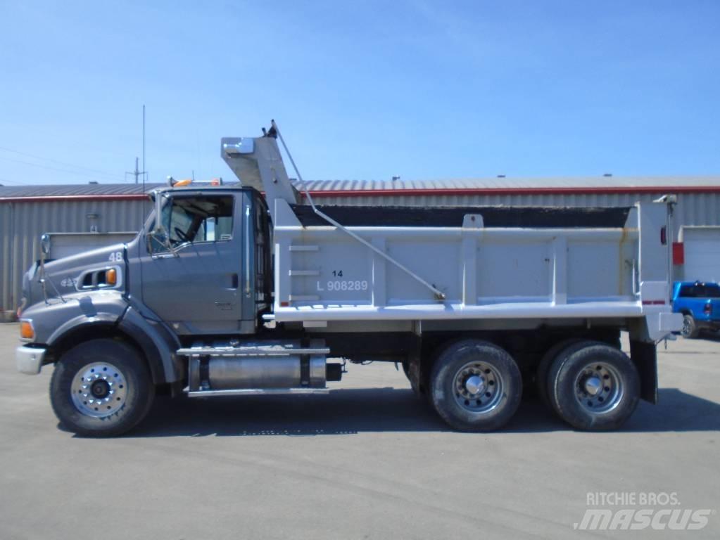 Sterling L 9500 شاحنات قلابة