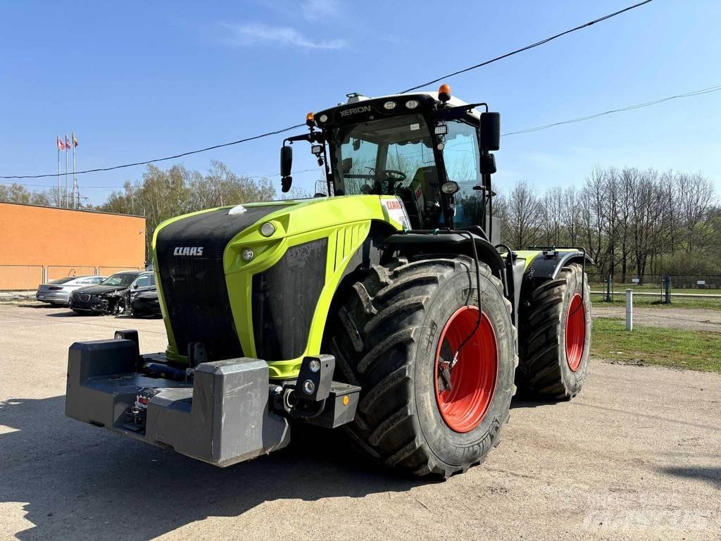 CLAAS Xerion 5000 الجرارات