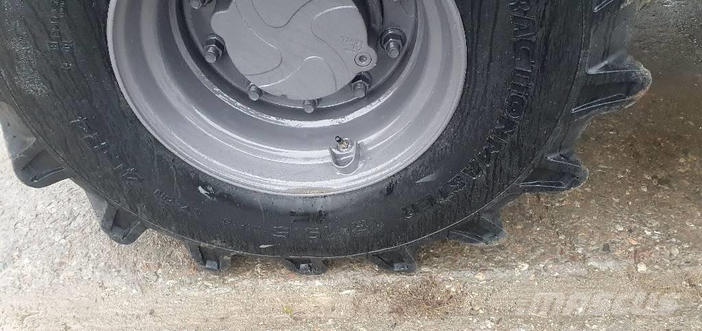 Mecalac 714MWE حفارات بعجل