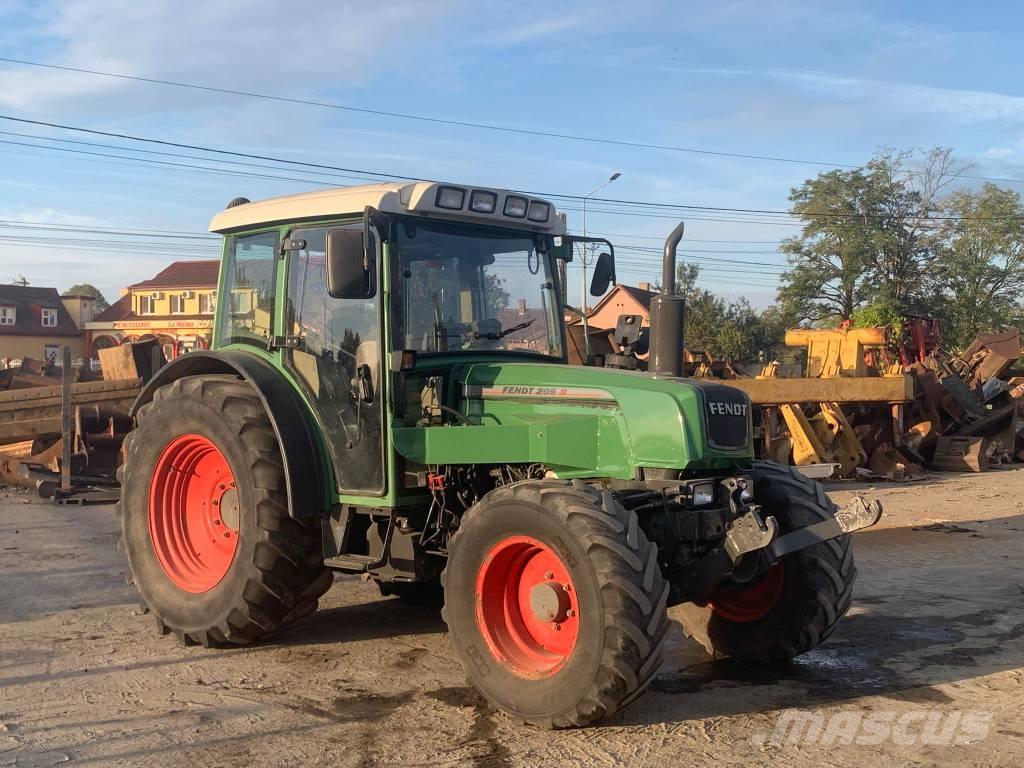 Fendt 209S الجرارات