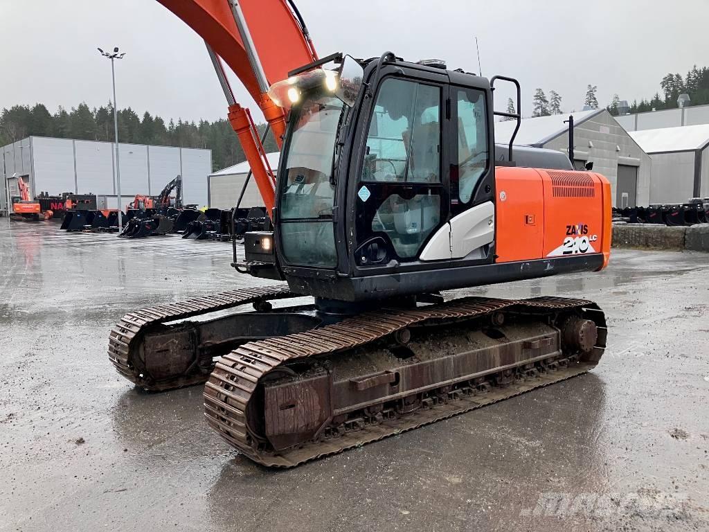 Hitachi ZX210LC-6 حفارات زحافة