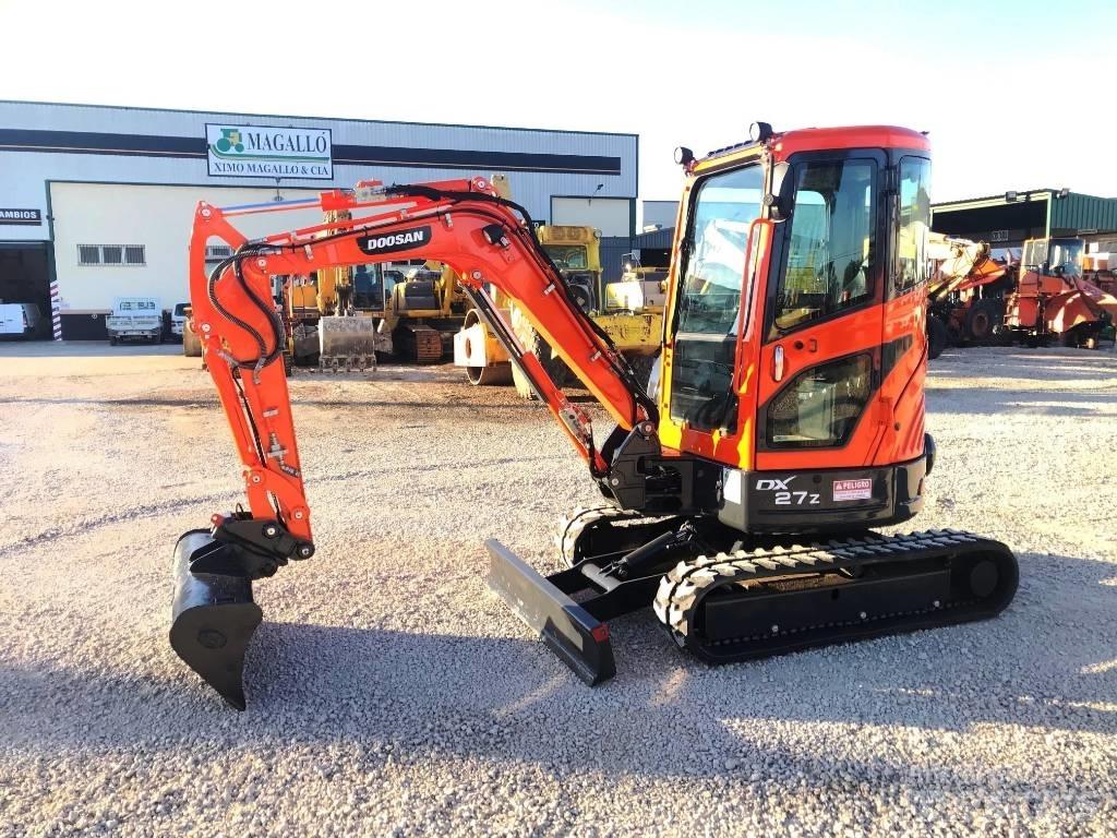 Doosan DX 27 Z حفارات صغيرة أقل من 7 طن (حفارات صغيرة)