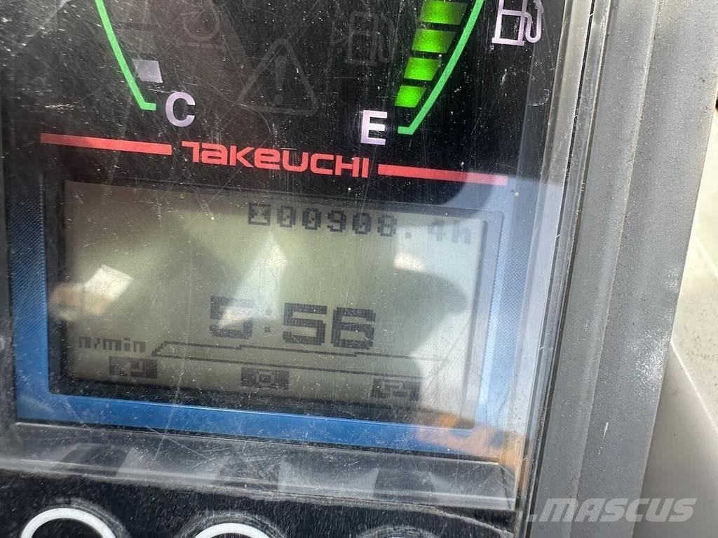 Takeuchi TB225 حفارات صغيرة أقل من 7 طن (حفارات صغيرة)