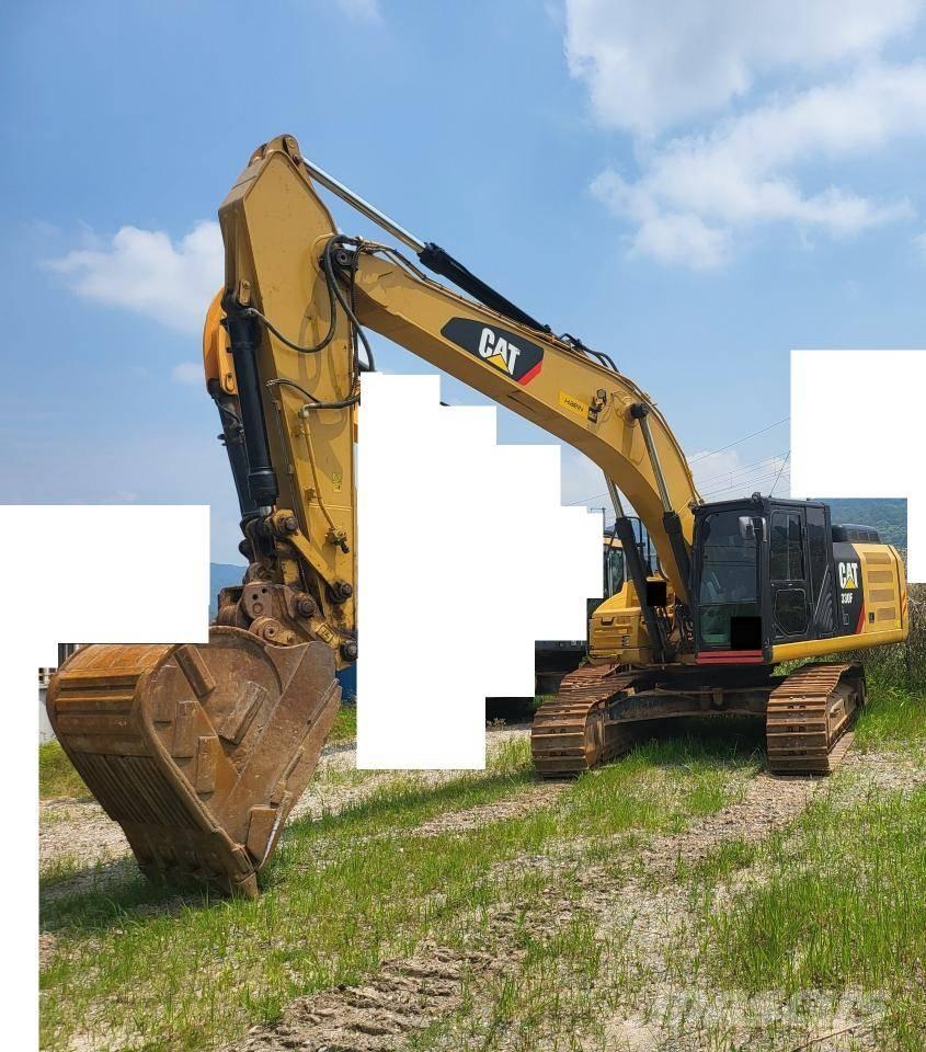 CAT 330FL حفارات زحافة