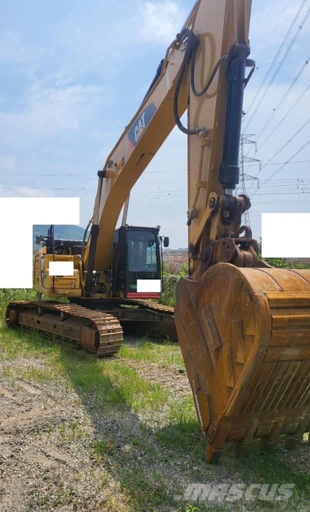 CAT 330FL حفارات زحافة