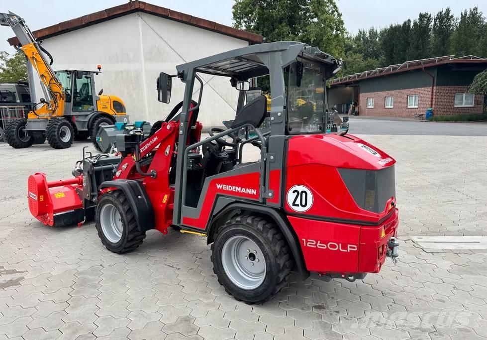 Weidemann 1260 لوادر صغيرة
