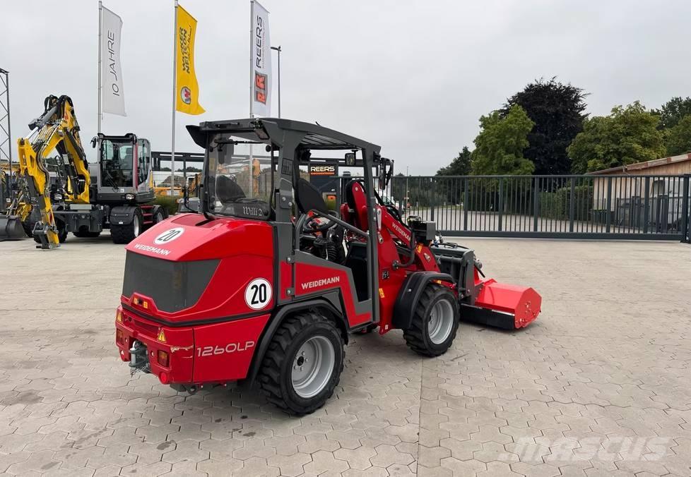 Weidemann 1260 لوادر صغيرة