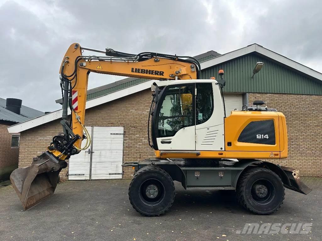 Liebherr A914 حفارات بعجل