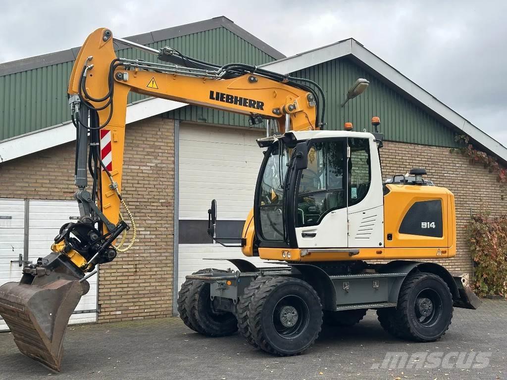 Liebherr A914 حفارات بعجل