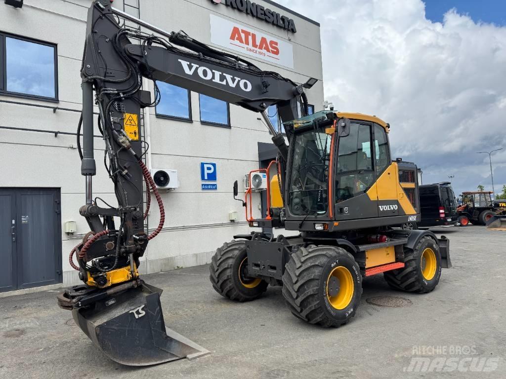 Volvo EWR 150 E حفارات بعجل