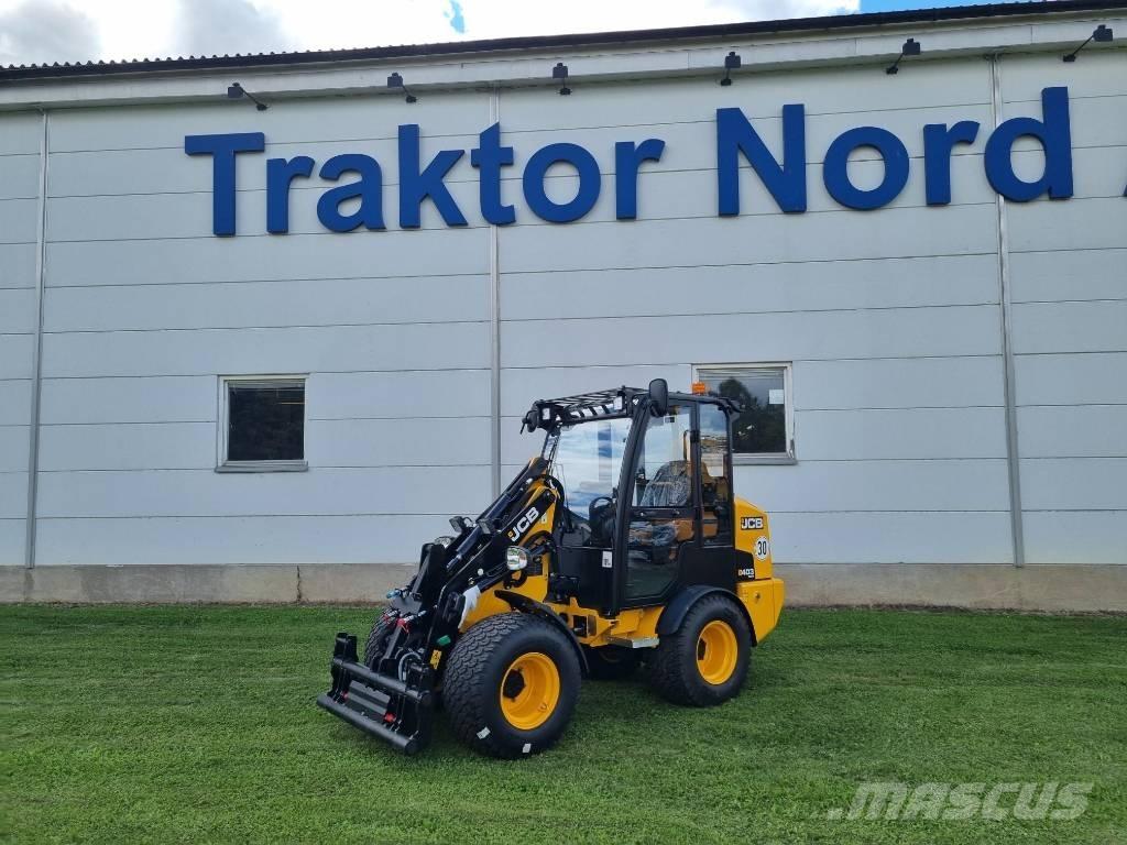 JCB 403 Plus 30 km/h لوادر انزلاقية التوجيه