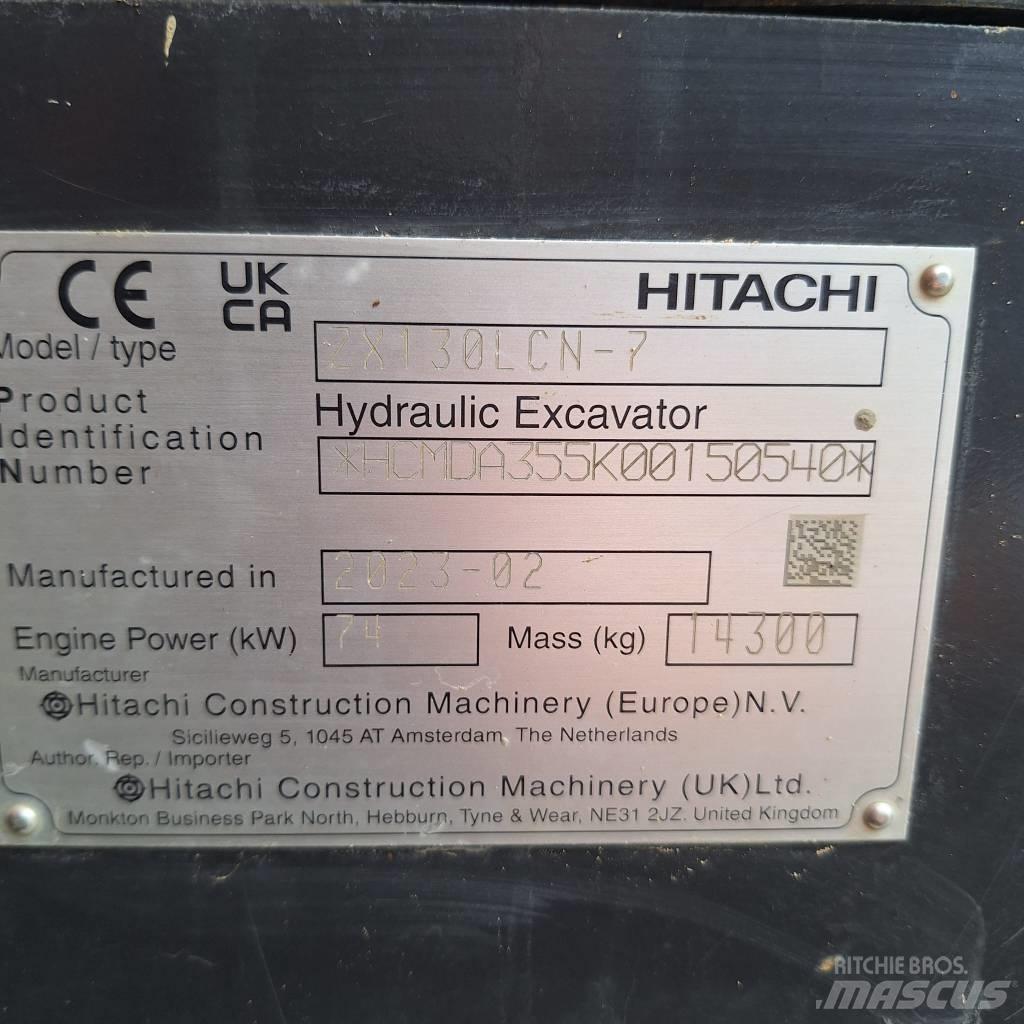 Hitachi ZX 130 LC N حفارات زحافة