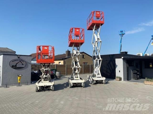 Genie GS 2046 رافعات مقصية الشكل
