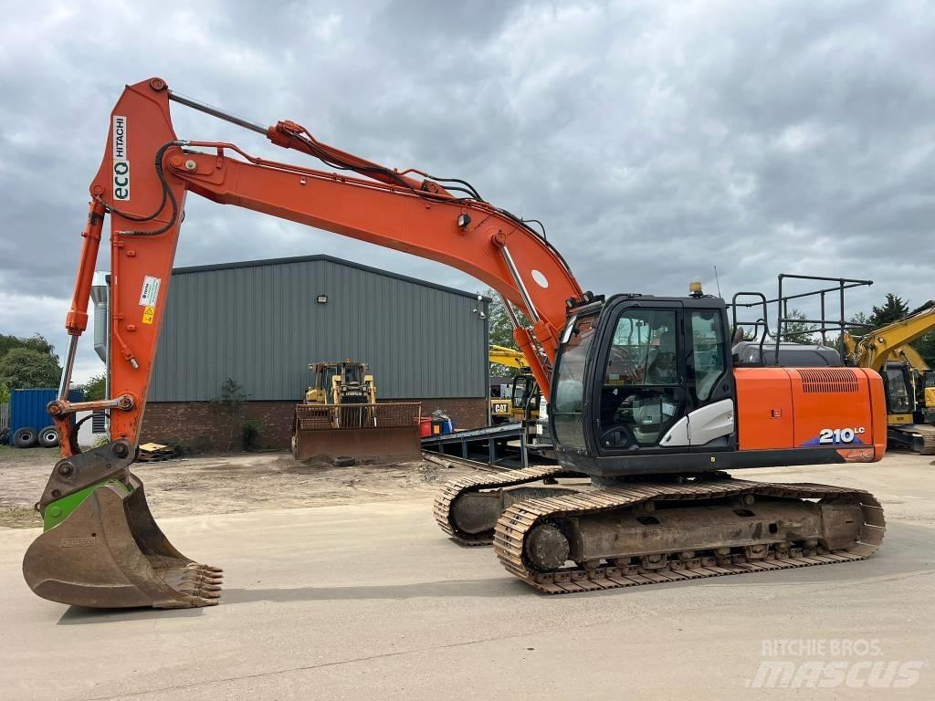 Hitachi ZX 210 LC-6 حفارات زحافة