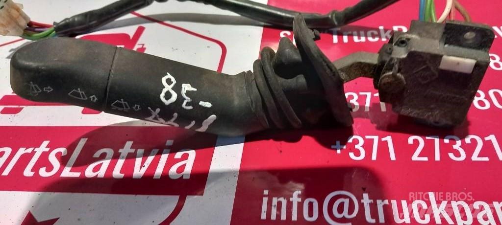 Scania R 420.  1424970 كابينة والداخلية