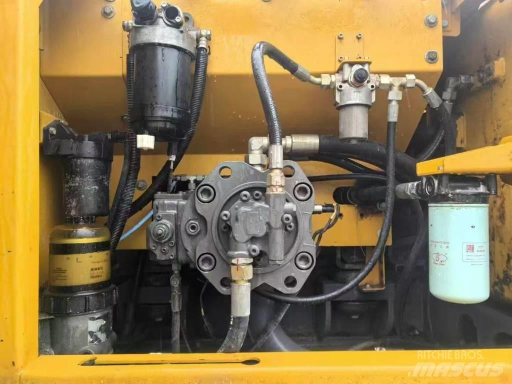 XCMG XE 200 DA حفارات زحافة