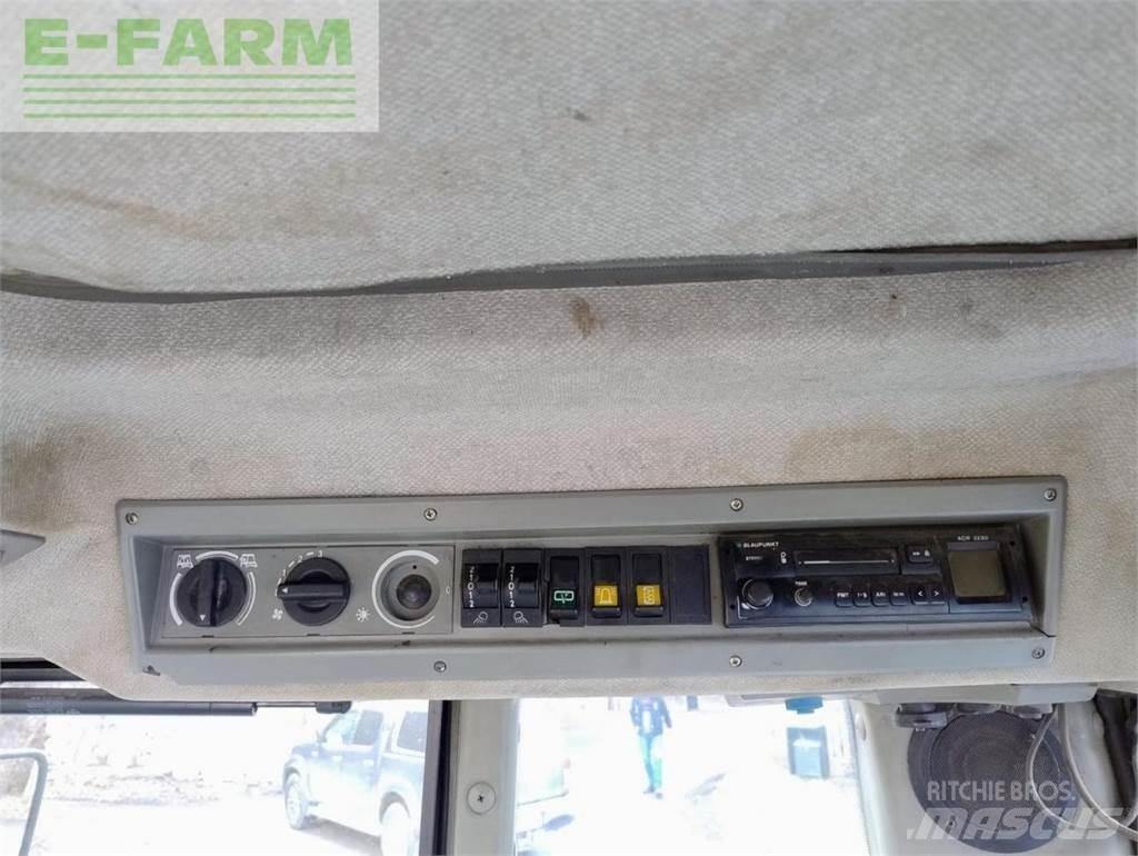 Fendt xylon 524 t الجرارات