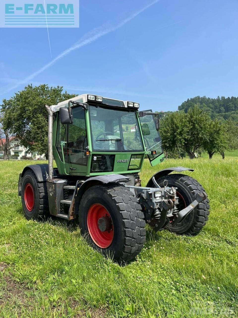 Fendt xylon 524 t الجرارات
