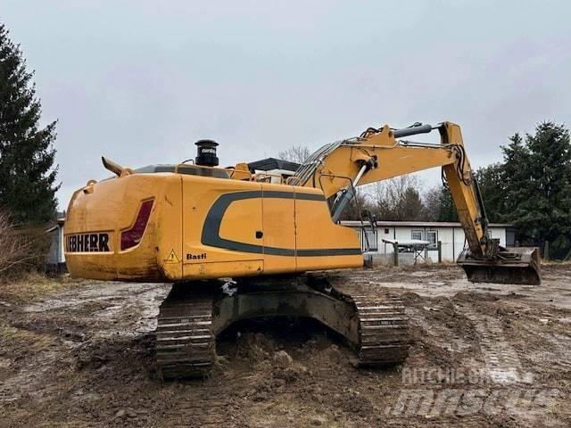 Liebherr R 936 N LC حفارات زحافة