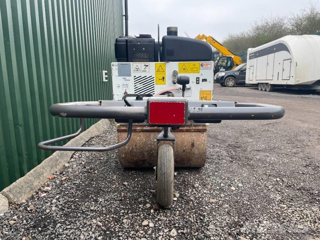 Mecalac MBR 71 مداحل أحادية الأسطوانة