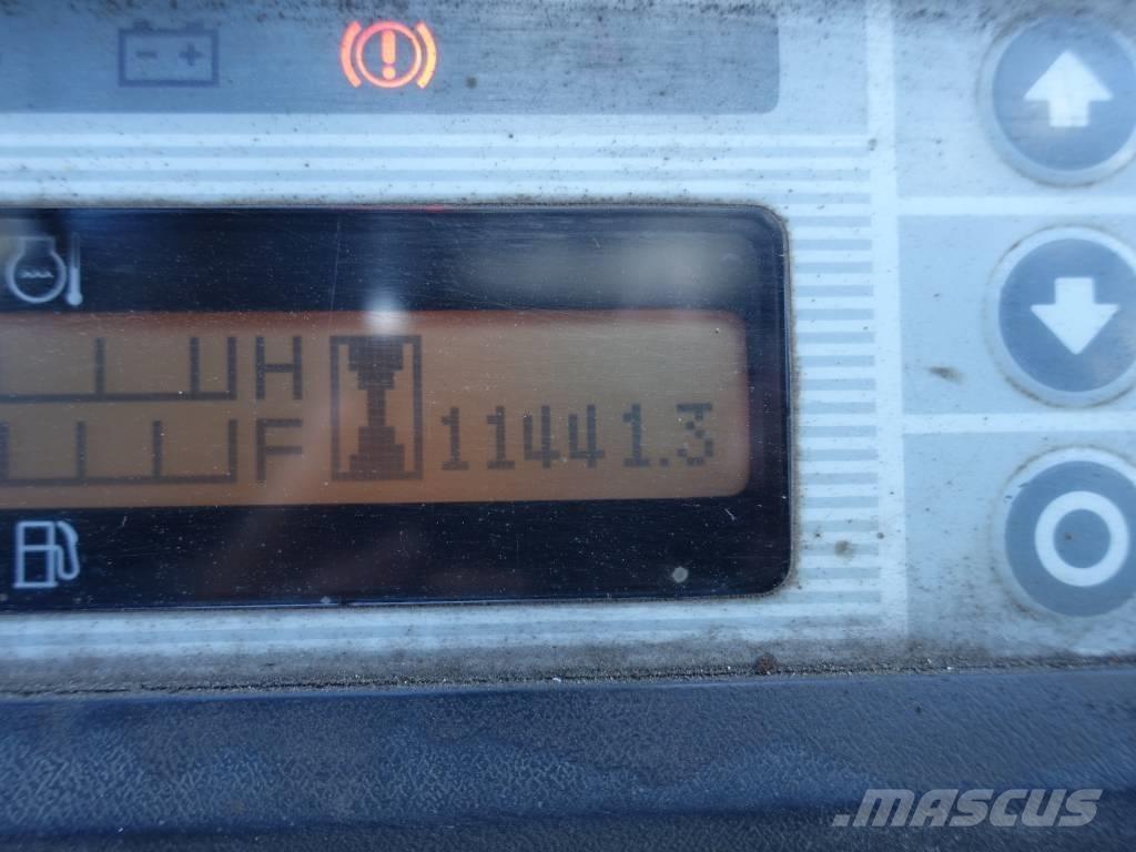 Nissan Y1D2A200 شاحنات الديزل