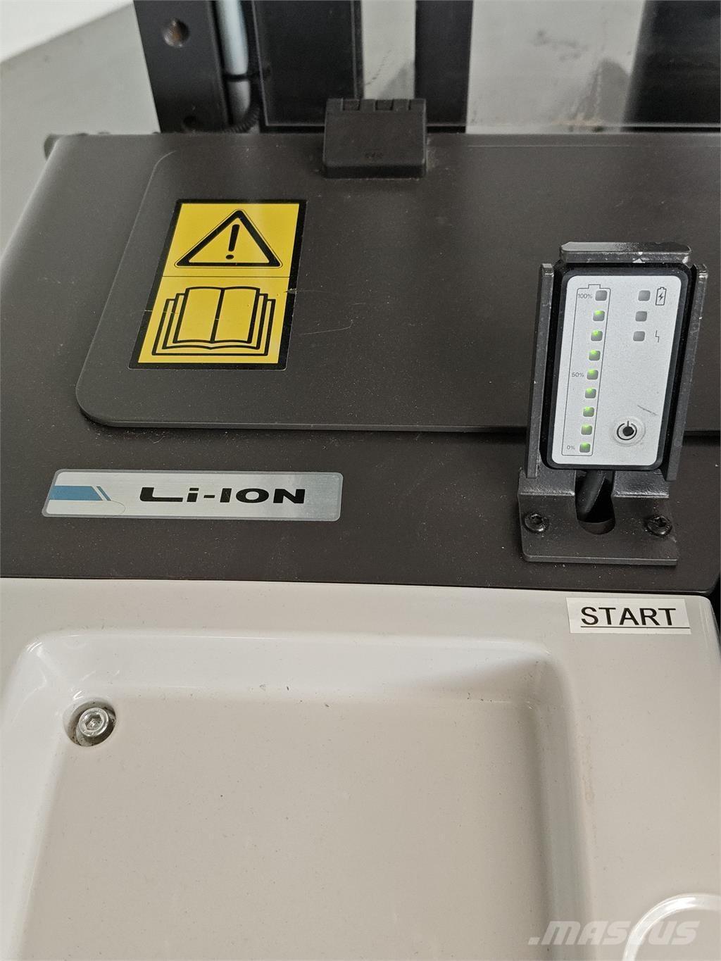 Atlet PSP160 شاحنات مناولة ذاتية الدفع