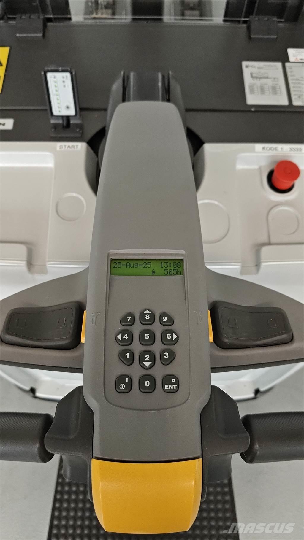 Atlet PSP160 رافعة منخفضة المستوى ذات منصة