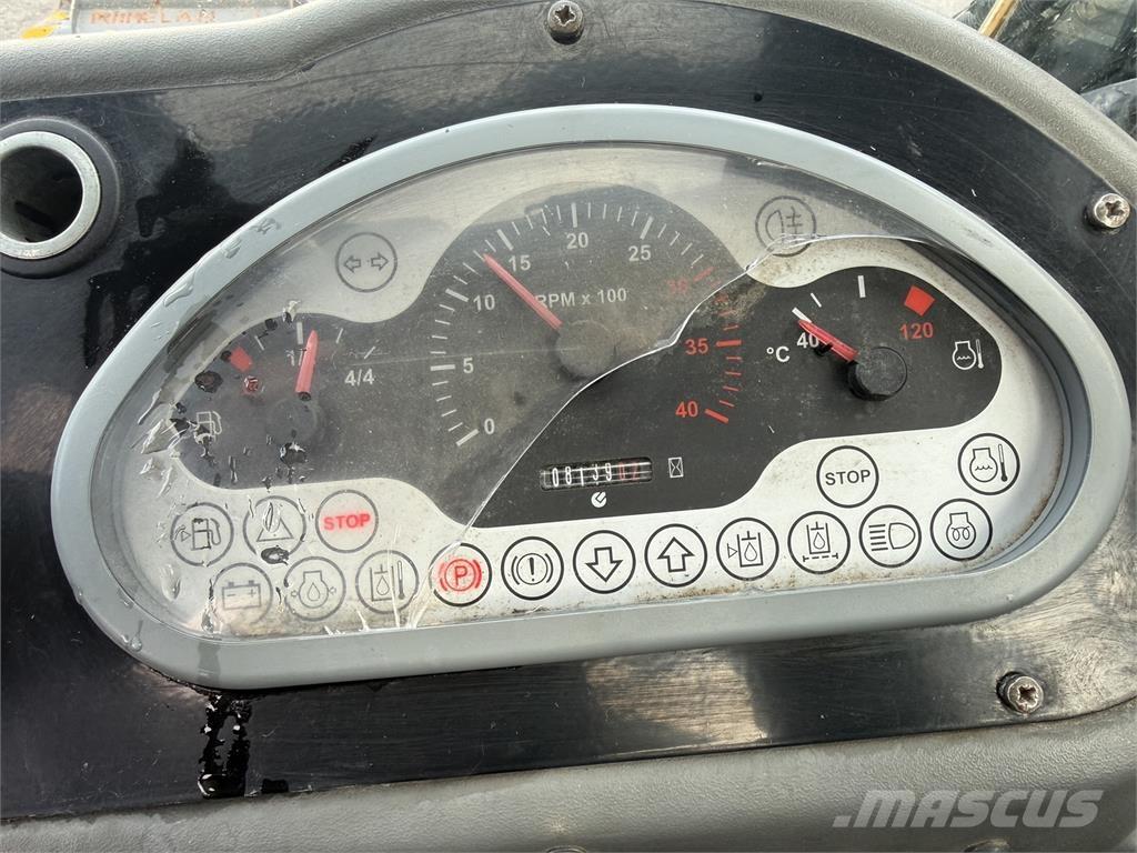 Wille 455B جرارات مدمجة