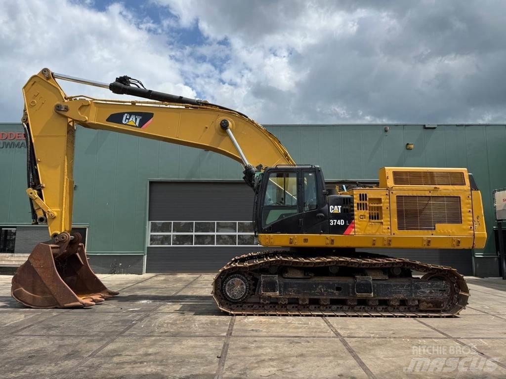 CAT 374DL حفارات زحافة