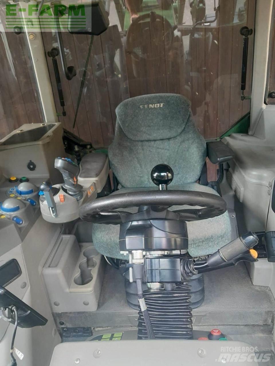 Fendt 820 Vario الجرارات