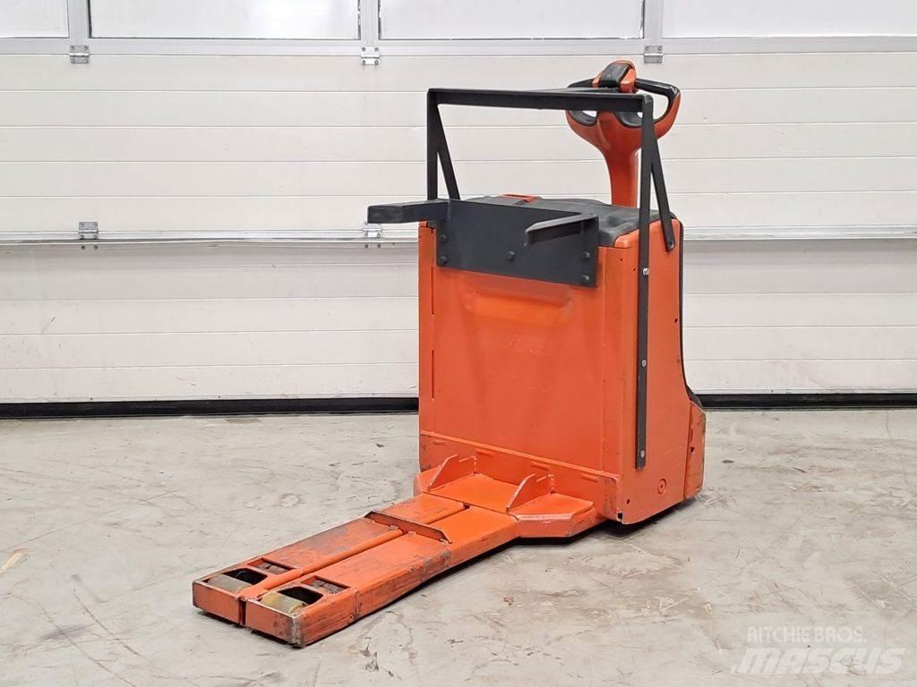 Linde T16 معدات الرفع منخفض المستوى