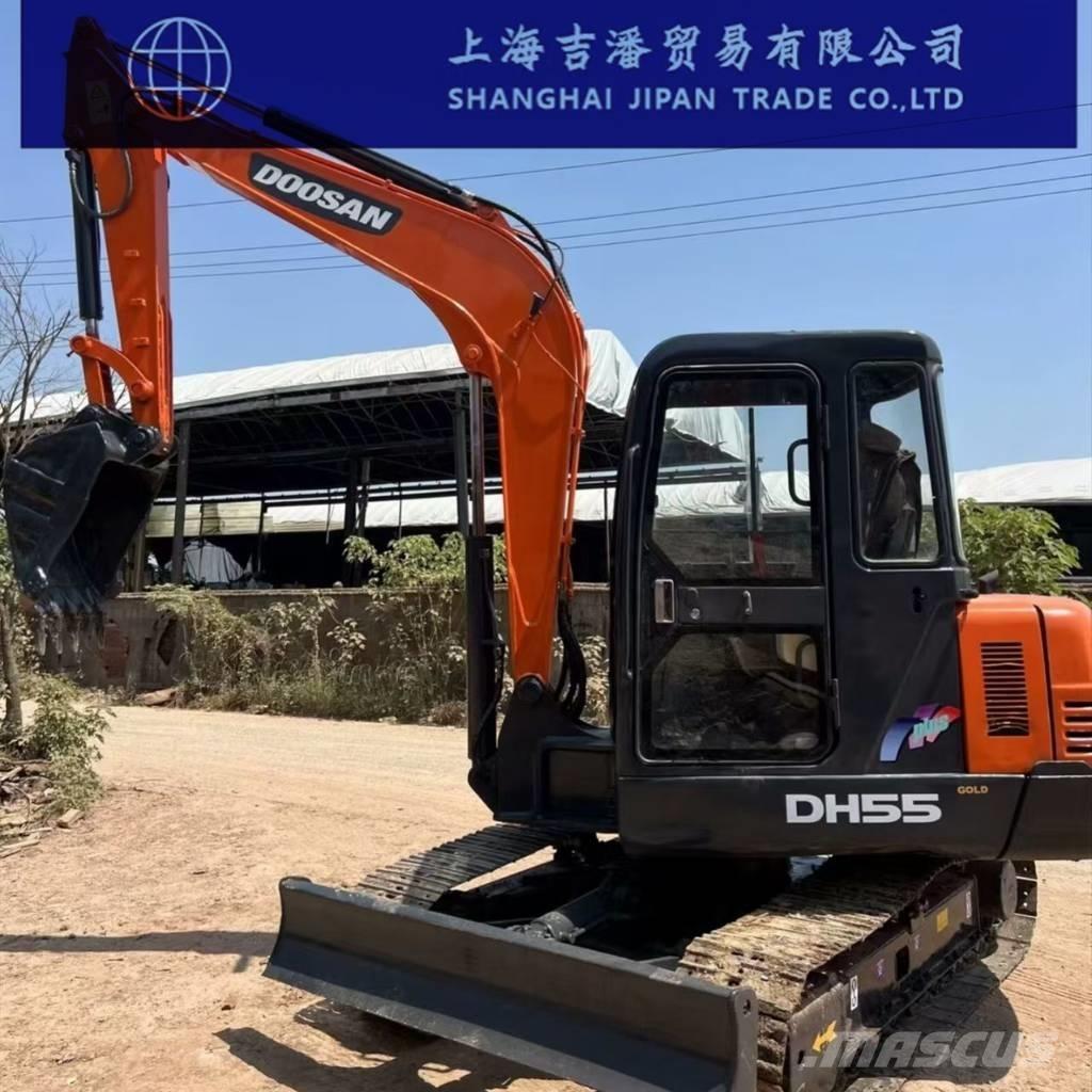 Doosan DH 55 حفارات صغيرة أقل من 7 طن (حفارات صغيرة)