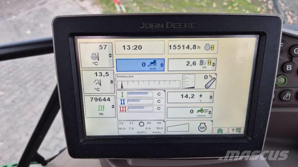 John Deere 6170 R الجرارات