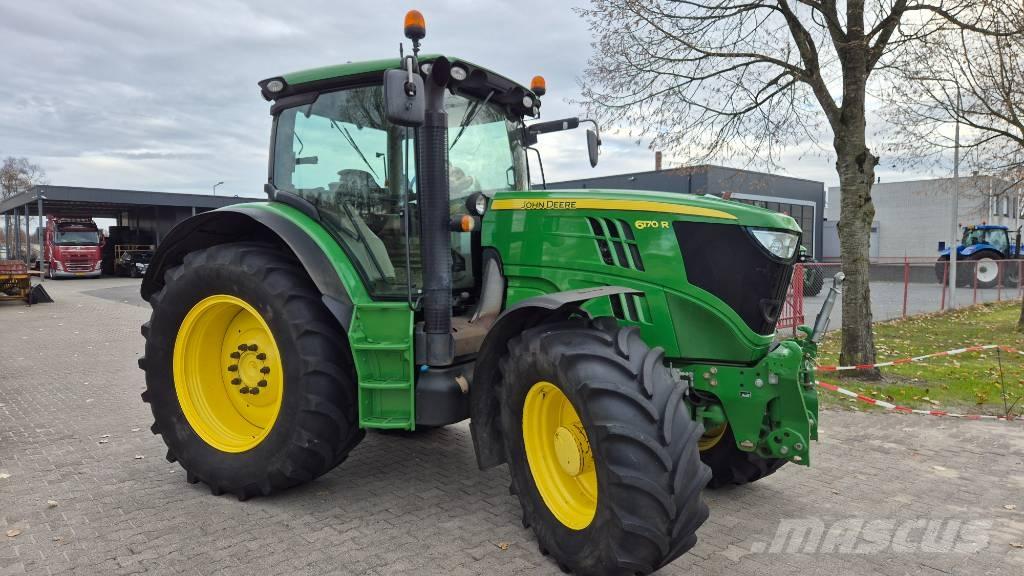 John Deere 6170 R الجرارات