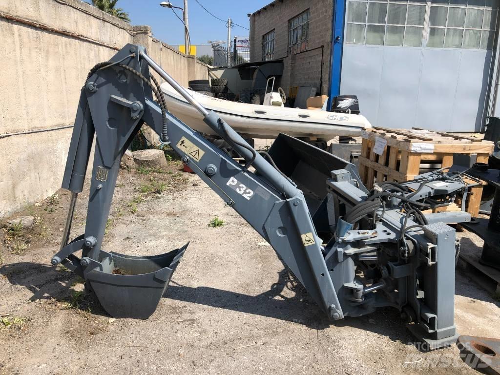  G.F. Gordini P 32 جرافات عكسية