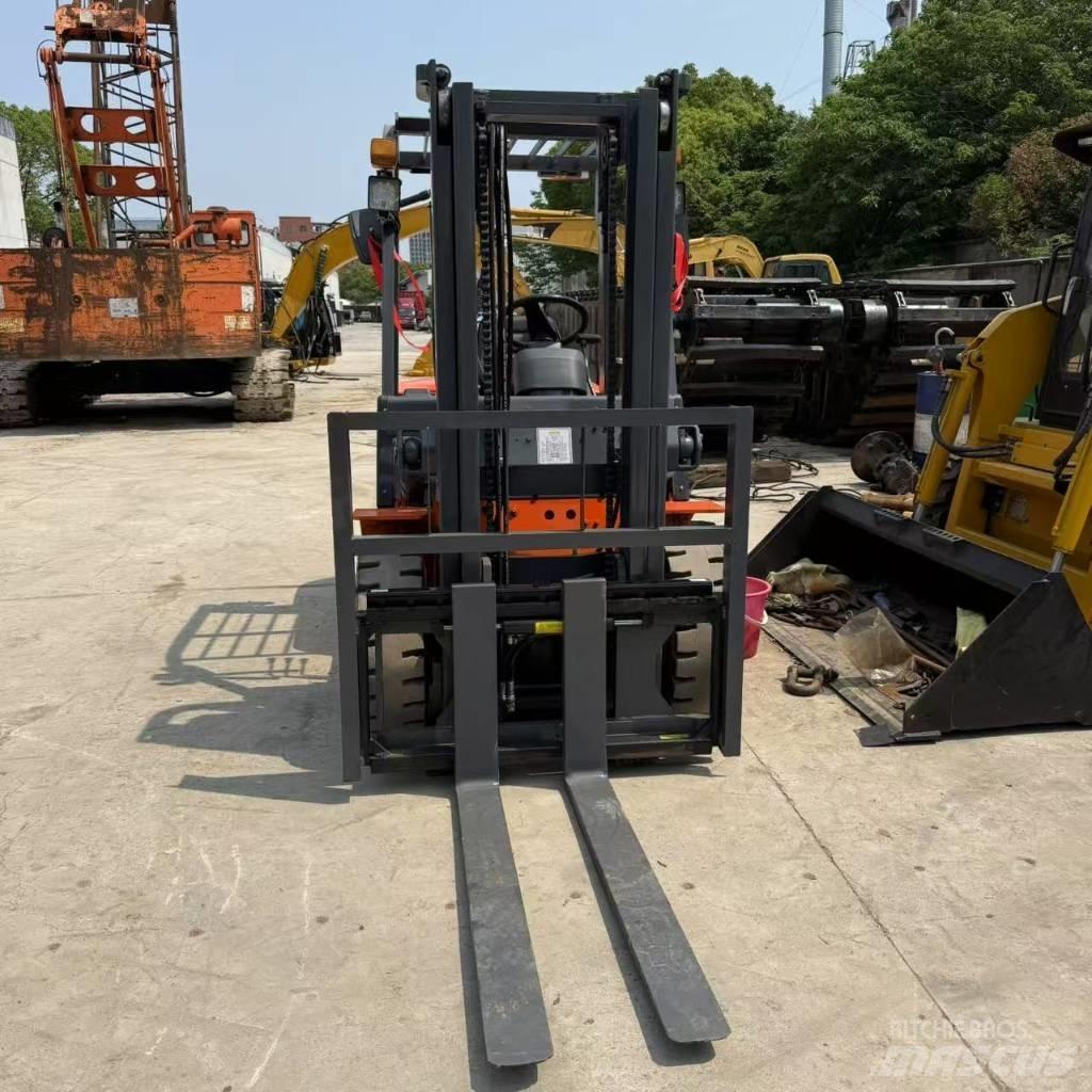 Heli FD30 شاحنات الديزل