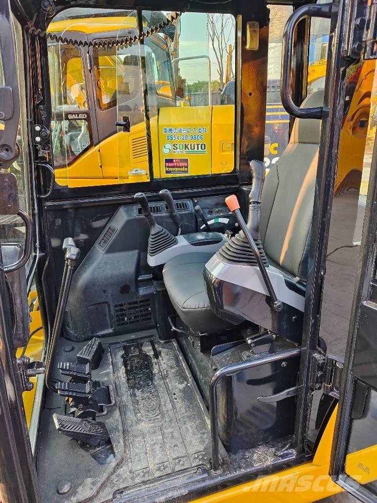 Komatsu PC 56 حفارات صغيرة أقل من 7 طن (حفارات صغيرة)