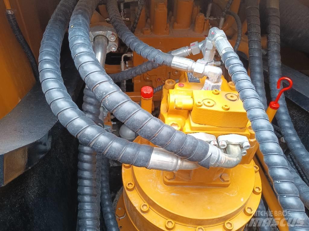 Sany SY 335 H حفارات زحافة