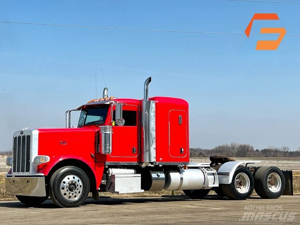 Peterbilt 388 وحدات الجر