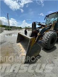 John Deere 624k-II لوادر بعجل