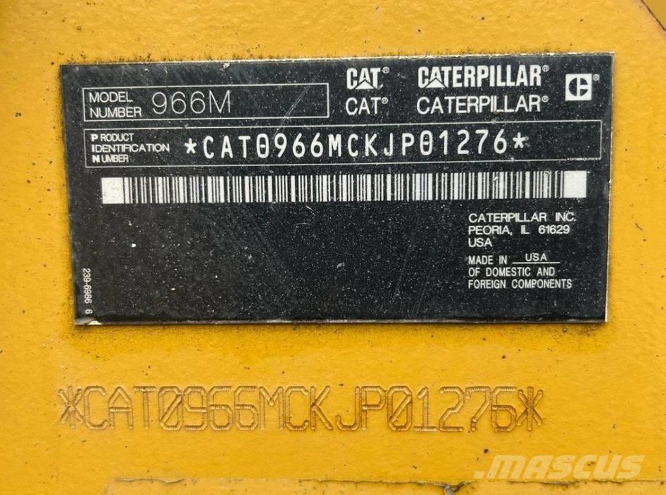 CAT 966 M لوادر بعجل