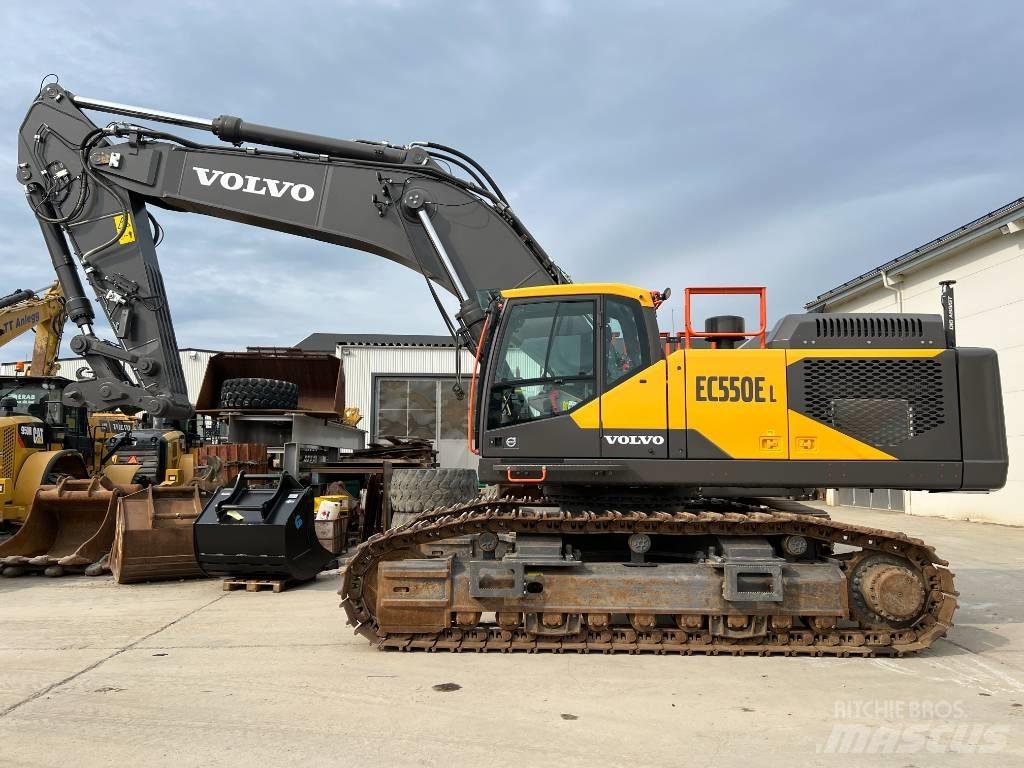 Volvo EC550EL حفارات زحافة