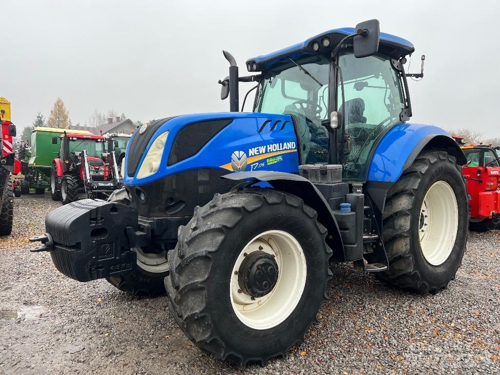 New Holland T 7.175 الجرارات