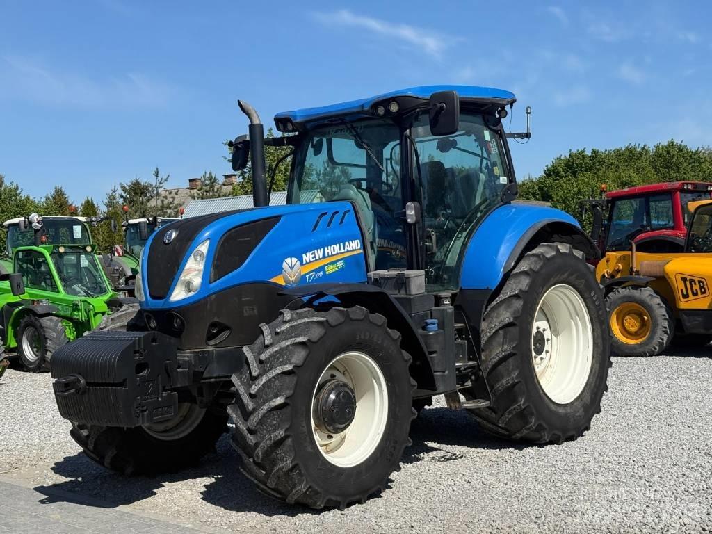 New Holland T 7.175 الجرارات