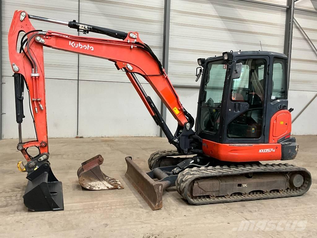 Kubota KX 057-4 حفارات صغيرة أقل من 7 طن (حفارات صغيرة)