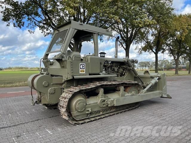 CAT D 7 G LGP بلدوزرات مجنزرة