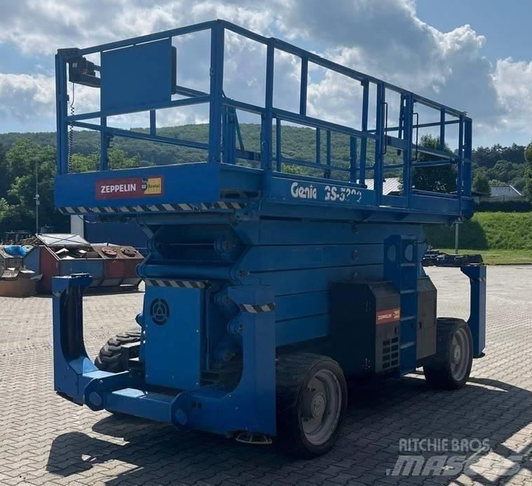 Genie GS 5390 RT رافعات مقصية الشكل